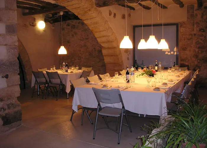 Cal Maginet Hotel